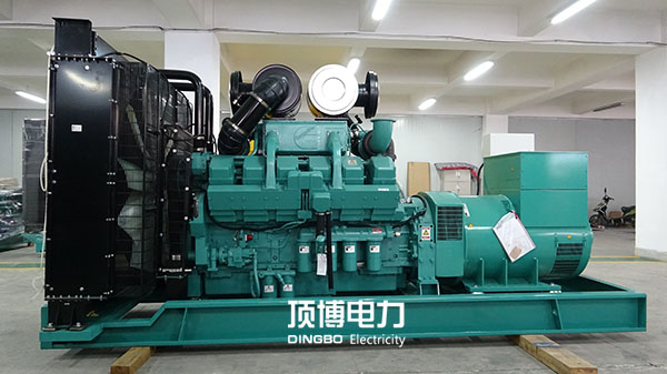 出口巴基斯坦1000kw重慶康明斯柴油發(fā)電機(jī)組